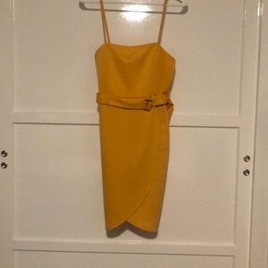 Yellow dress